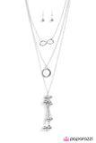 Paparazzi "Love Affair" necklace Paparazzi Jewelry