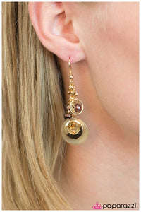 Paparazzi "Love Potion No. 9" earring Paparazzi Jewelry