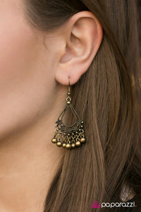 Paparazzi "Midday Radiance" earring Paparazzi Jewelry