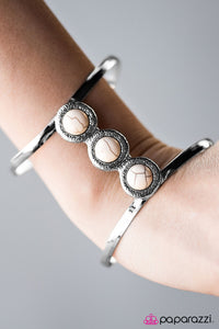 Paparazzi "Mountain Air - White" bracelet Paparazzi Jewelry