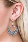 Paparazzi "Mountain Muse - Silver" earring Paparazzi Jewelry