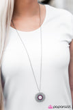 Paparazzi "Musical Medallion - Pink" necklace Paparazzi Jewelry