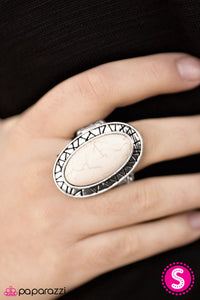 Paparazzi "Nature Walk - White" ring Paparazzi Jewelry