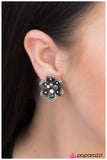 Paparazzi "Never Let Me Go" Paparazzi Jewelry