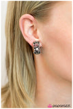Paparazzi "Nip It In The Bud" earring Paparazzi Jewelry