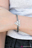Paparazzi "Nothing But TRIBAL - Silver" bracelet Paparazzi Jewelry