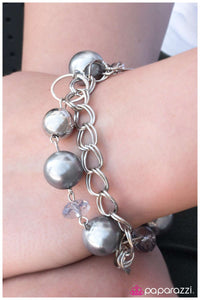 Paparazzi "One Of The Classics" bracelet Paparazzi Jewelry