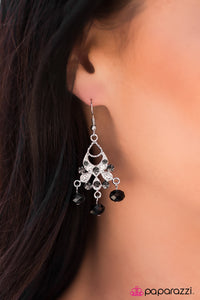 Paparazzi "Par Excellence - Black" earring Paparazzi Jewelry