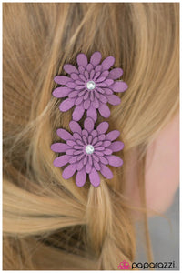 Paparazzi "Petal Pusher - Purple" hair clip Paparazzi Jewelry