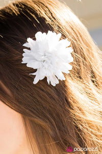 Paparazzi "Petals-A-Plenty" White Hair Clip Paparazzi Jewelry