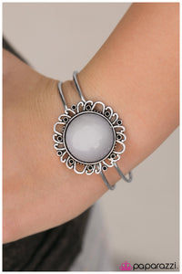 Paparazzi "Pie In The Sky - Silver" bracelet Paparazzi Jewelry