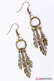 Paparazzi "Pluck Up Your Courage - Brass" earring Paparazzi Jewelry