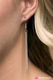 Paparazzi "Point It Out - Silver" necklace Paparazzi Jewelry