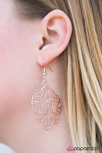 Paparazzi "Posh and Polished" Rose Gold earring Paparazzi Jewelry