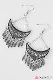 Paparazzi "Put On Your Boots - Silver" earring Paparazzi Jewelry