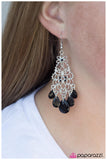 Paparazzi "Queen of The Night" earring Paparazzi Jewelry