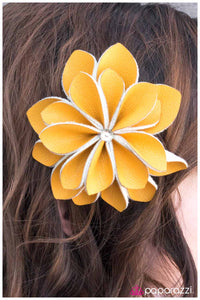 Paparazzi "Risky Business" hair clip Paparazzi Jewelry