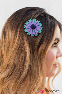 Paparazzi "Spring Haven - Green" hair clip Paparazzi Jewelry