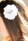 Paparazzi "Summer Haven - White" hair clip Paparazzi Jewelry