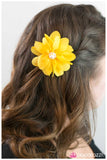 Paparazzi "Sunny Days" hair clip Paparazzi Jewelry
