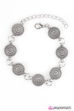 Paparazzi "Tahiti Dream - Silver" bracelet Paparazzi Jewelry