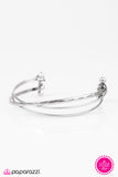 Paparazzi "Take The Crossroad" bracelet Paparazzi Jewelry