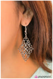 Paparazzi "Tender Is The Night" earring Paparazzi Jewelry