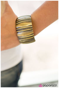 Paparazzi "Thats a Cinch - Brass" bracelet Paparazzi Jewelry