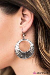 Paparazzi "The Artic Circle - Silver" earring Paparazzi Jewelry