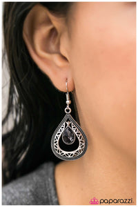 Paparazzi "The First Kiss - Silver" earring Paparazzi Jewelry