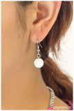 Paparazzi "The Heat Is On - White" necklace Paparazzi Jewelry