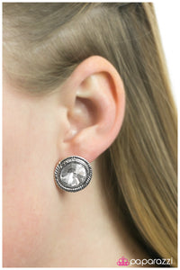 Paparazzi "The Monroe" White Post Earrings Paparazzi Jewelry