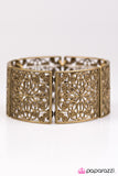Paparazzi "The Price Of FRAME - Brass" bracelet Paparazzi Jewelry