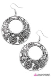 Paparazzi "The Rite of Spring" earring Paparazzi Jewelry