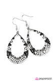 Paparazzi "The Shape Of You - Black" earring Paparazzi Jewelry