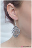 Paparazzi "The Taj Mahal" earring Paparazzi Jewelry