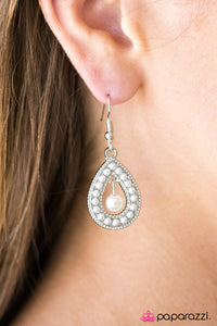 Paparazzi "Timeless Tradition" White Earrings Paparazzi Jewelry