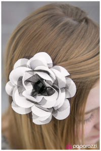 Paparazzi "Time to Bid Adieu - White" hair clip Paparazzi Jewelry