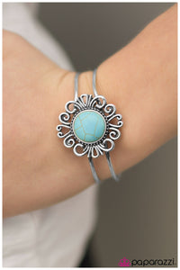 Paparazzi "Totally Off the Hinges! - Blue" bracelet Paparazzi Jewelry