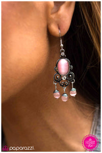 Paparazzi "True Loves Kiss" earring Paparazzi Jewelry