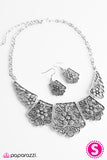 Paparazzi "Victorian Vixen" necklace Paparazzi Jewelry