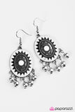 Paparazzi "Viva La Vida - White" earring Paparazzi Jewelry
