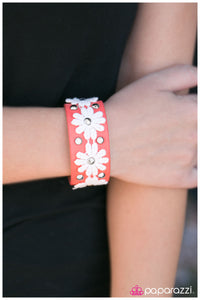 Paparazzi "Wake Up and Smell The Daisies - Orange" bracelet Paparazzi Jewelry