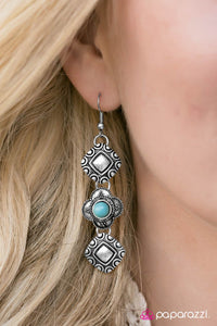 Paparazzi "Western Wallflower" Blue Earrings Paparazzi Jewelry