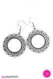 Paparazzi "West Is Best" earring Paparazzi Jewelry