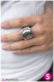 Paparazzi "What a Re-LEAF" Silver Ring Paparazzi Jewelry