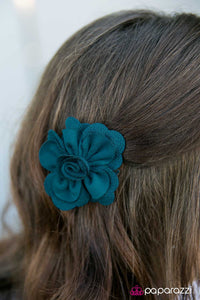 Paparazzi "When Tomorrow Comes - Blue" hair clip Paparazzi Jewelry