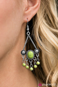 Paparazzi "Wild and Wonderful" Green Earrings Paparazzi Jewelry