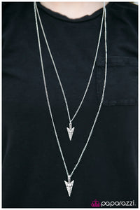 Paparazzi "With Style To SPEAR - Silver" necklace Paparazzi Jewelry