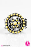 Paparazzi "You Drive Me DAISY!" ring Paparazzi Jewelry